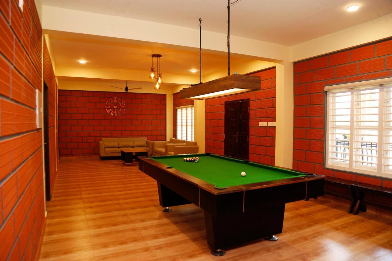 מאננטהוואדי Serene Crest Resort מראה חיצוני תמונה